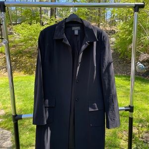 Banana Republic - lightweight trendy trench coat. Great condition
